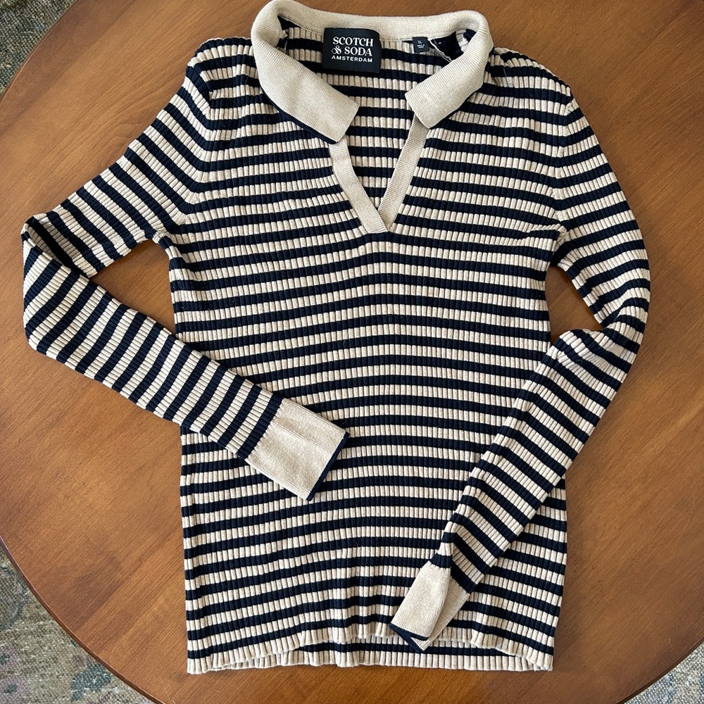 Scotch & Soda Women's V-Neck Striped Sweater - Black and Cream